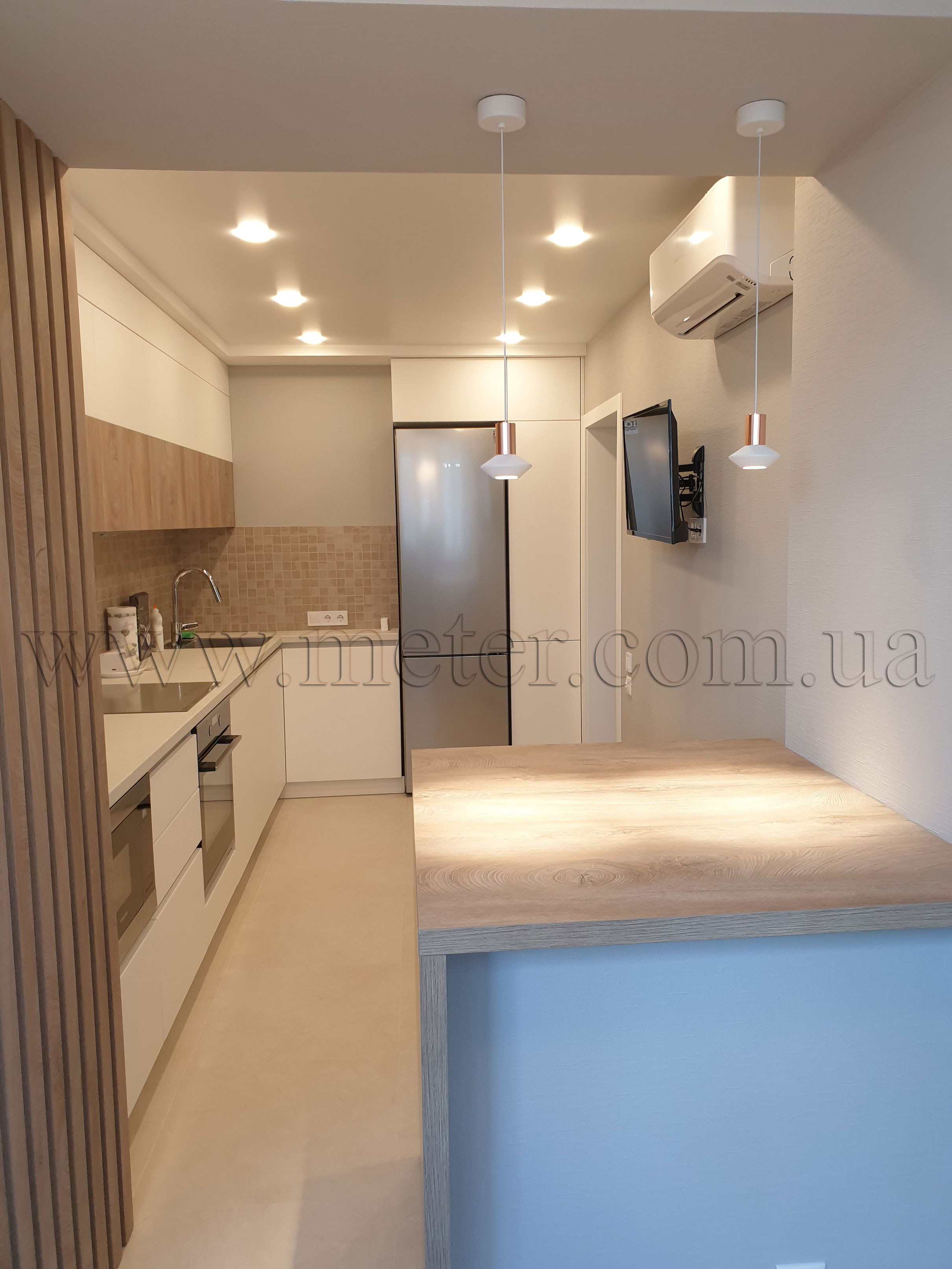 м. Київ, вул. Антоновича 90/92